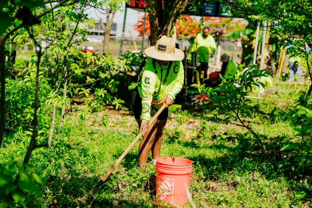 Picture of the G3 Conservation Corps at the Island Beautification event in Tamuning.