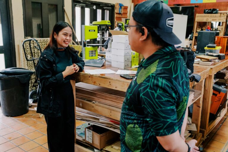 REEF intern Riyo Anne Reyes interviews G3 Makerspace Additive Manufacturing Associate Shawn Garcia for a story on the partnership between Off the Spectrum and G3 Makerspace.